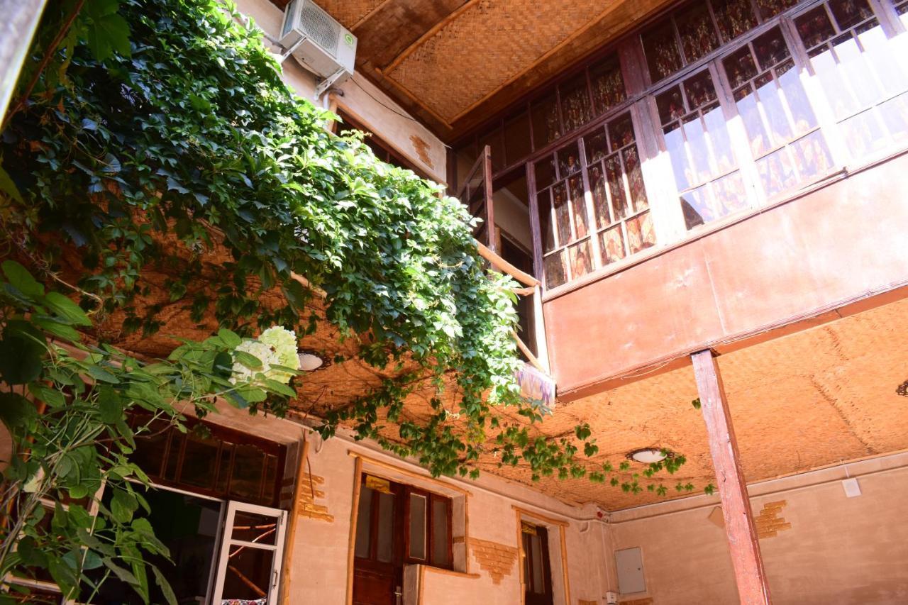Hotel Registon Zargaron سمرقند المظهر الخارجي الصورة
