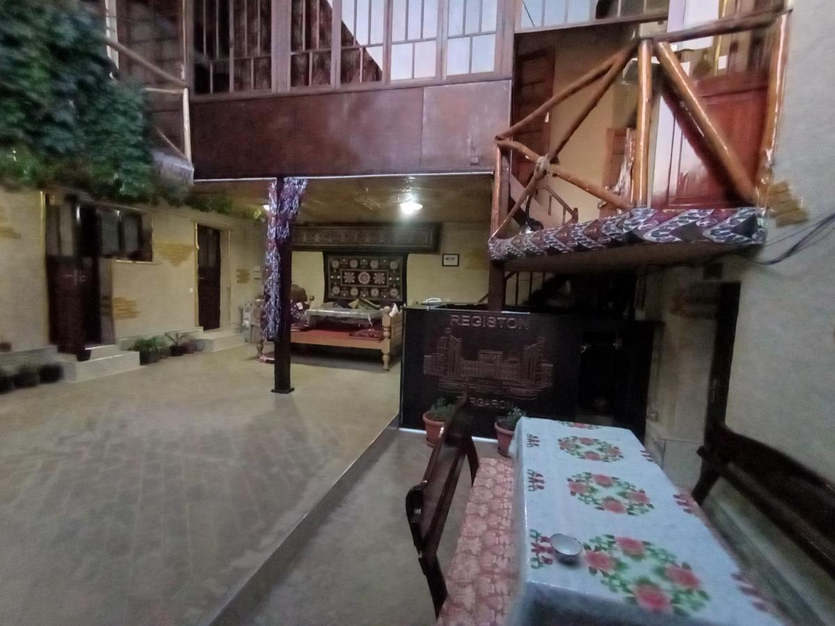 Hotel Registon Zargaron سمرقند المظهر الخارجي الصورة