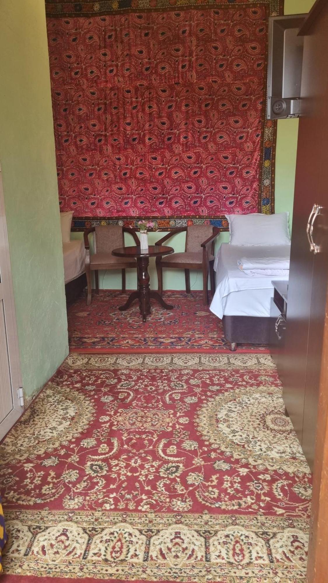 Hotel Registon Zargaron سمرقند المظهر الخارجي الصورة